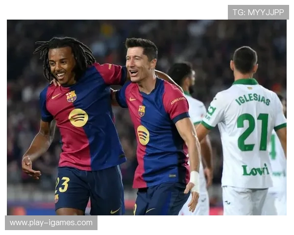 巴萨追平41年前主场11连胜纪录，近18场豪取17胜领跑积分榜