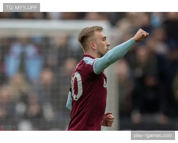 “赛后快评：西汉姆绝平进球，源自对手在禁区弧顶区域防守的片刻松懈”